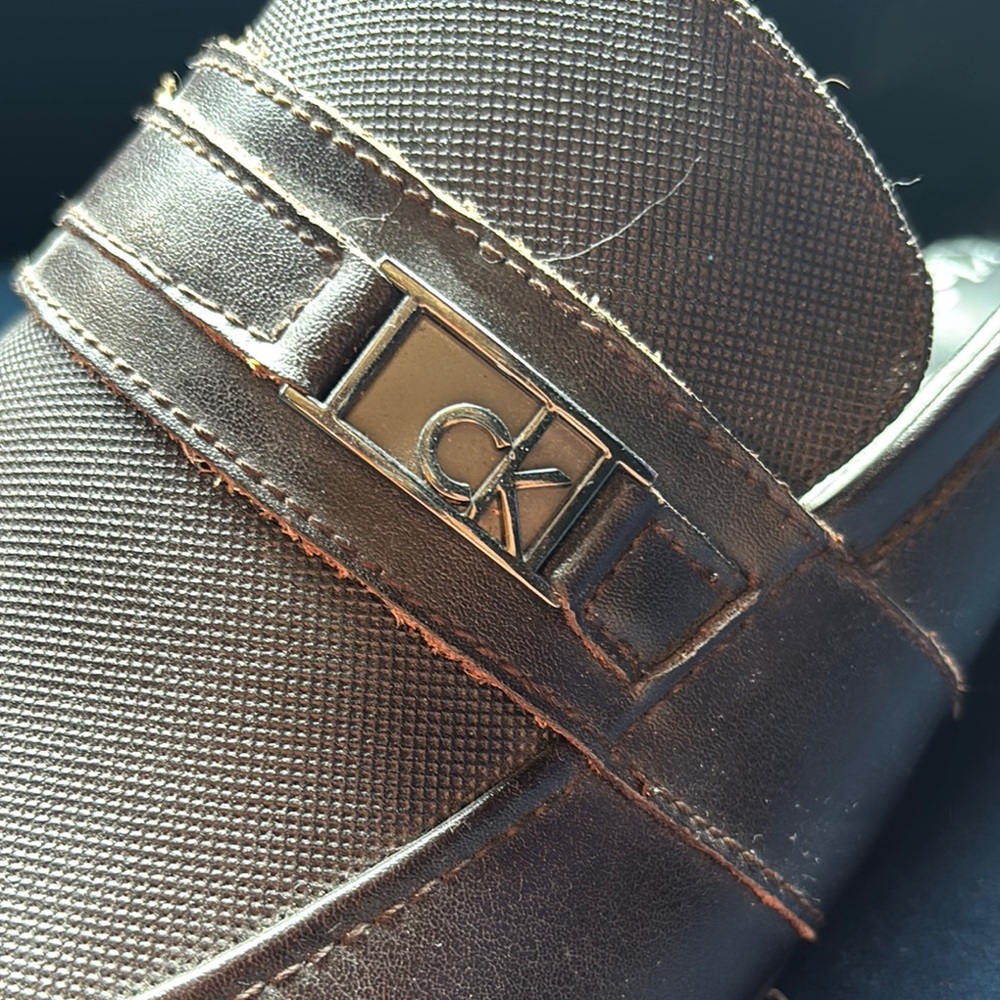 Calvin Klein Brown Leather Slip-On Loafers Men's Size 11 - Picture 2 of 11